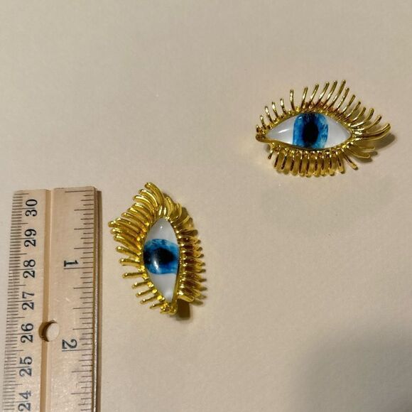 eye earrings N638 - Picture 6 of 7